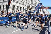 SportScheck Stadtlauf München 2019: Start 10 km Lauf, Teil 2 (©Foto: Martin Schmitz)